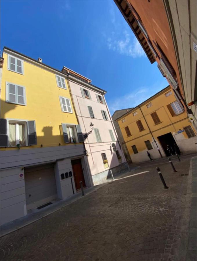 Appartement Luxury 3 Al Duomo Di Parme Extérieur photo