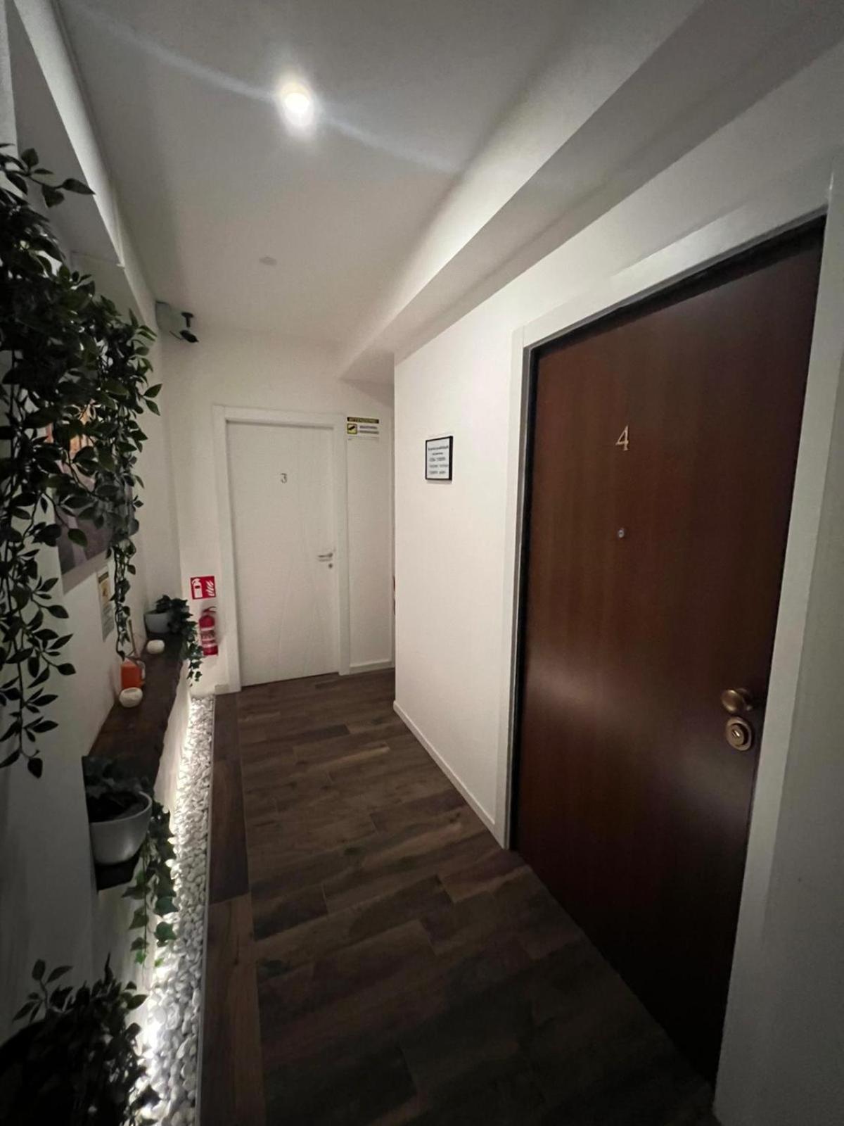 Appartement Luxury 3 Al Duomo Di Parme Extérieur photo