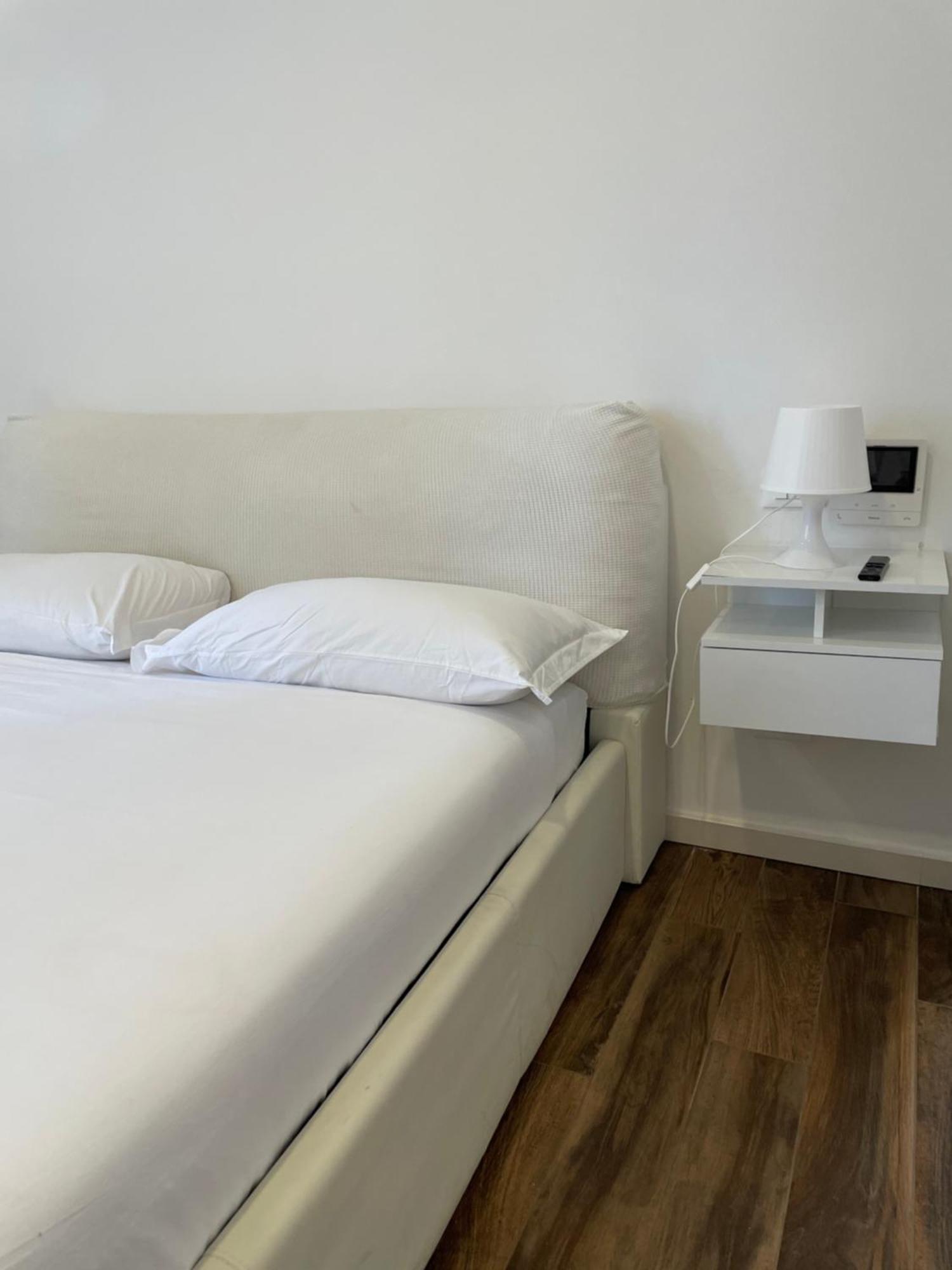 Appartement Luxury 3 Al Duomo Di Parme Extérieur photo